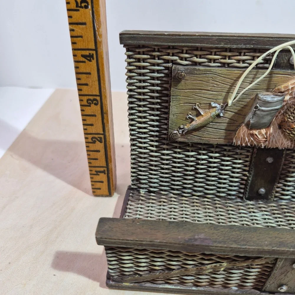 Rustic Fishing Creel Letter Holder Resin‎ Desk Organizer Cabin Decor Fly Fishing